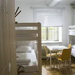 Hostel Dic *
